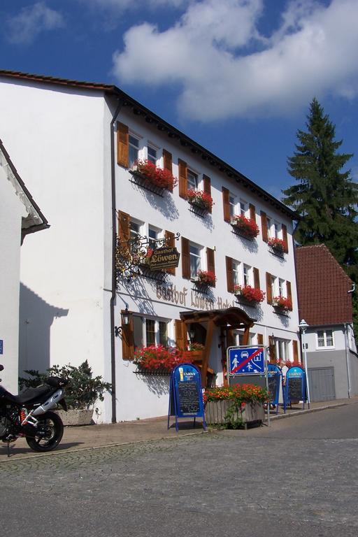 Gasthof Hotel Loewen Bad Buchau Pokoj fotografie
